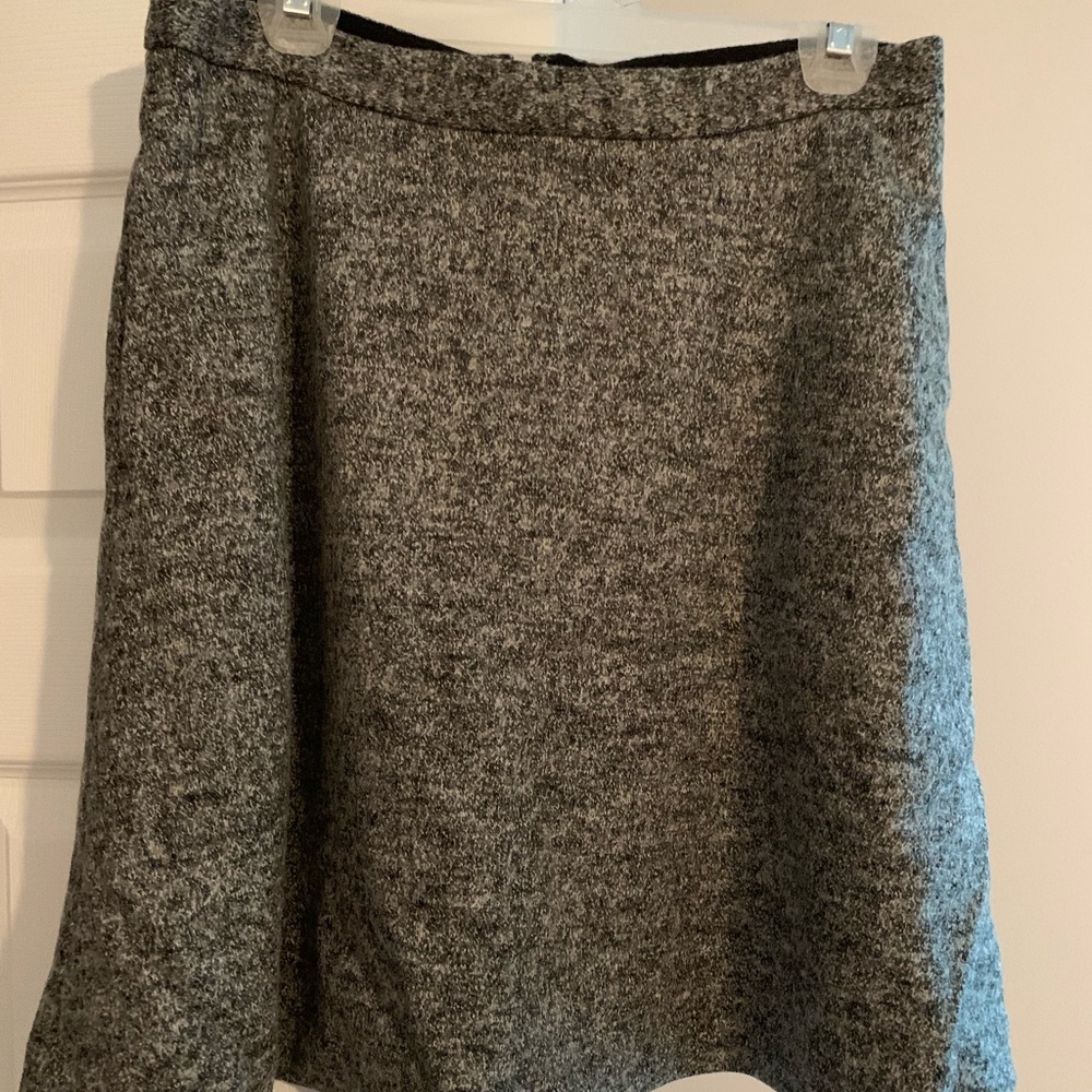 BR skirt! Size 8
